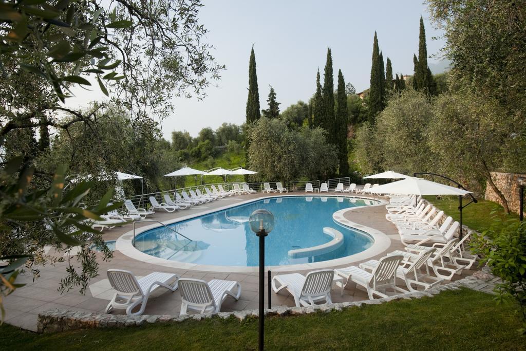 Hotel Residence Rely Brenzone sul Garda Zewnętrze zdjęcie