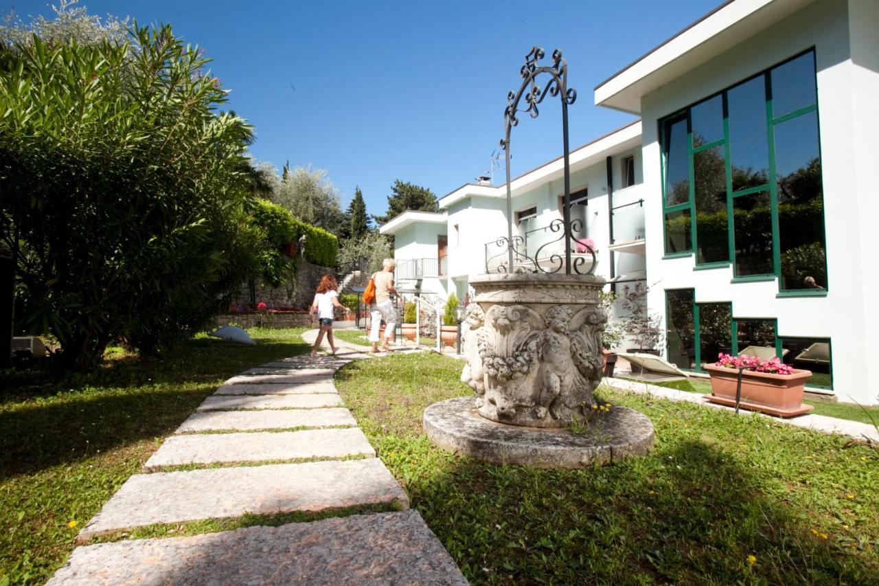 Hotel Residence Rely Brenzone sul Garda Zewnętrze zdjęcie